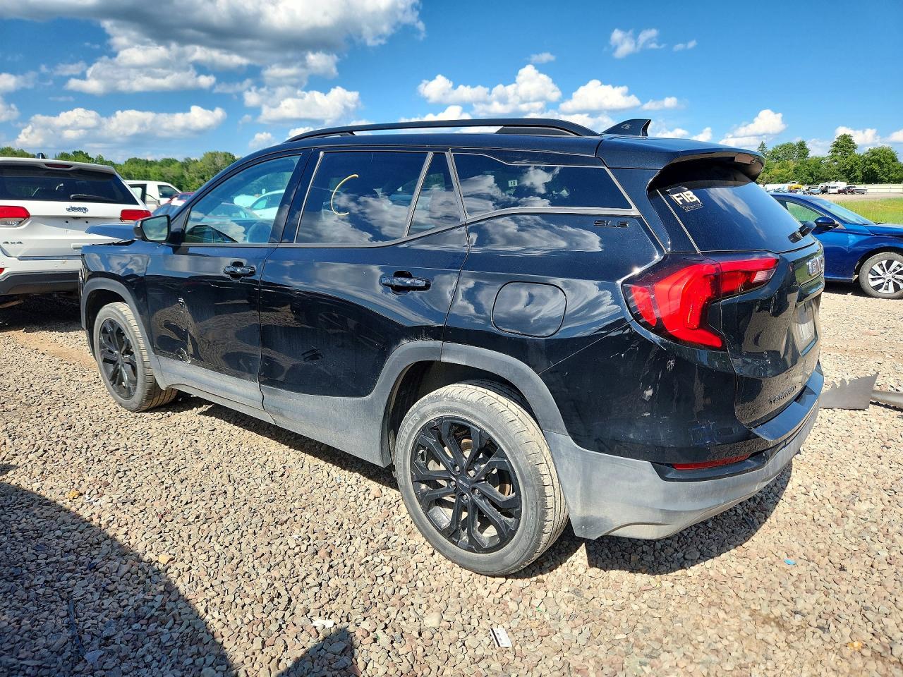 2021 GMC TERRAIN SLE — снимка 2