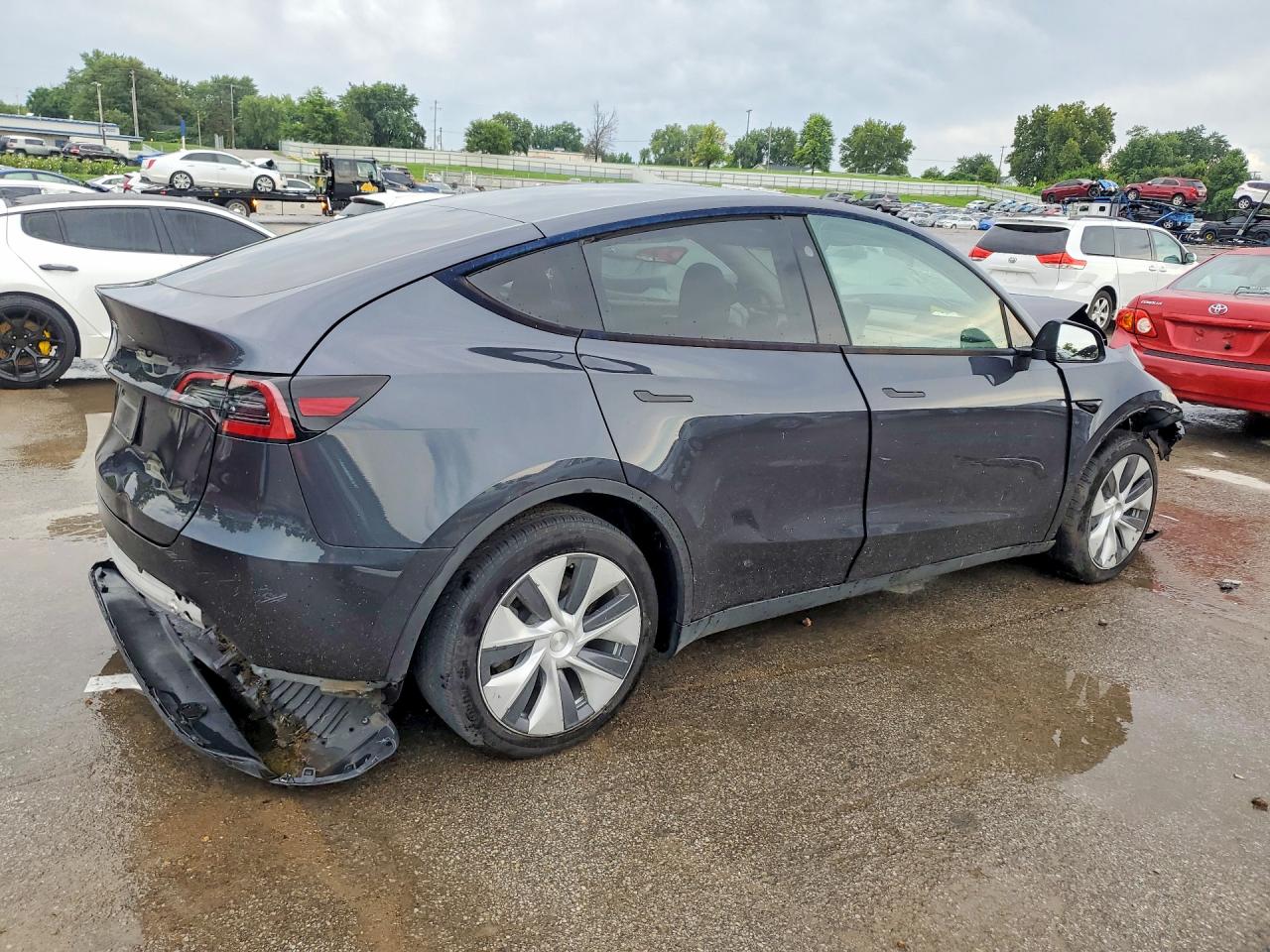 2024 TESLA MODEL Y — снимка 3