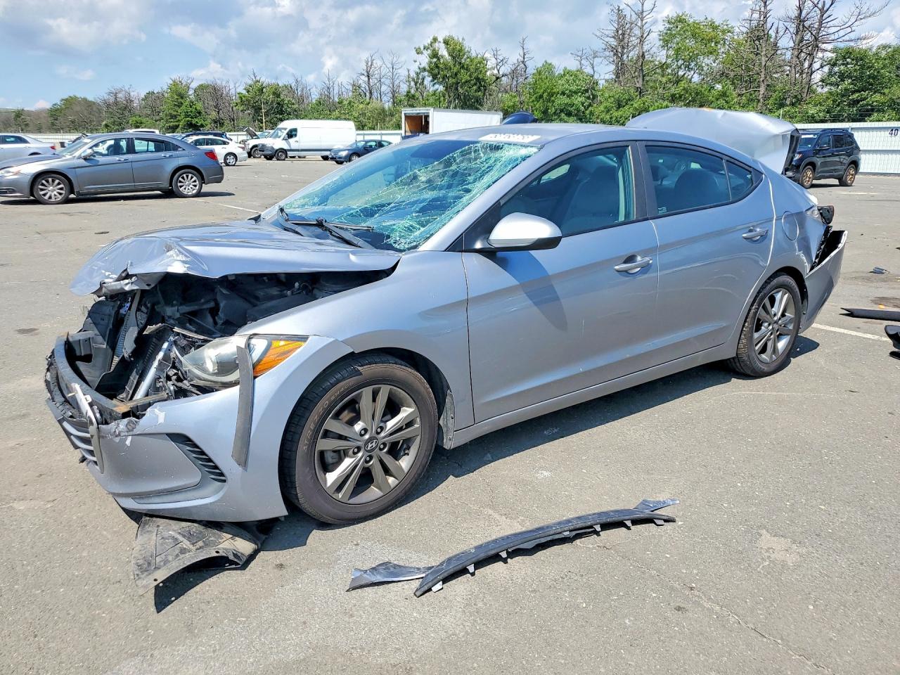 2017 HYUNDAI ELANTRA SE