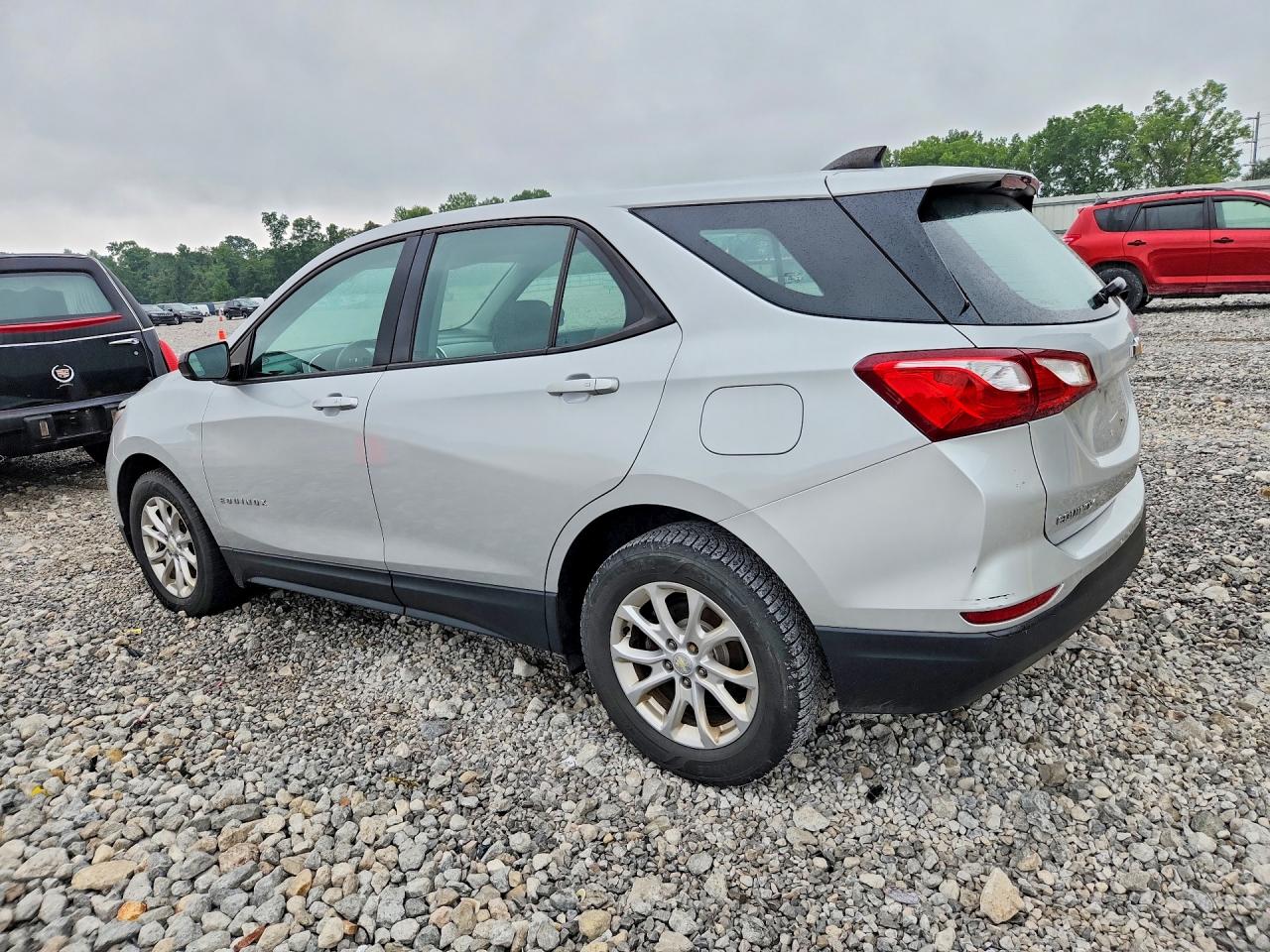 2019 CHEVROLET EQUINOX LS — снимка 2