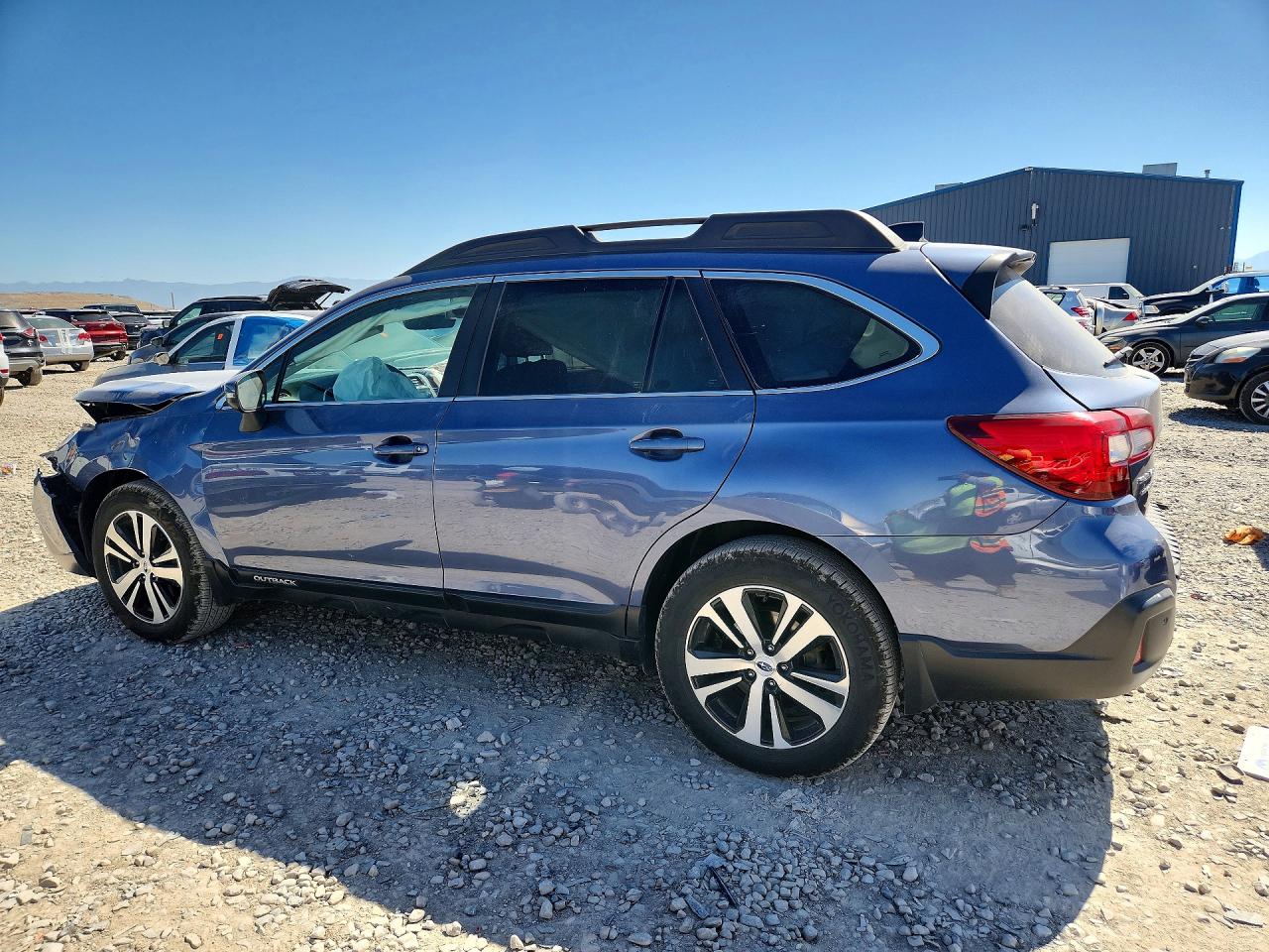2018 SUBARU OUTBACK 3.6R LIMITED — снимка 2
