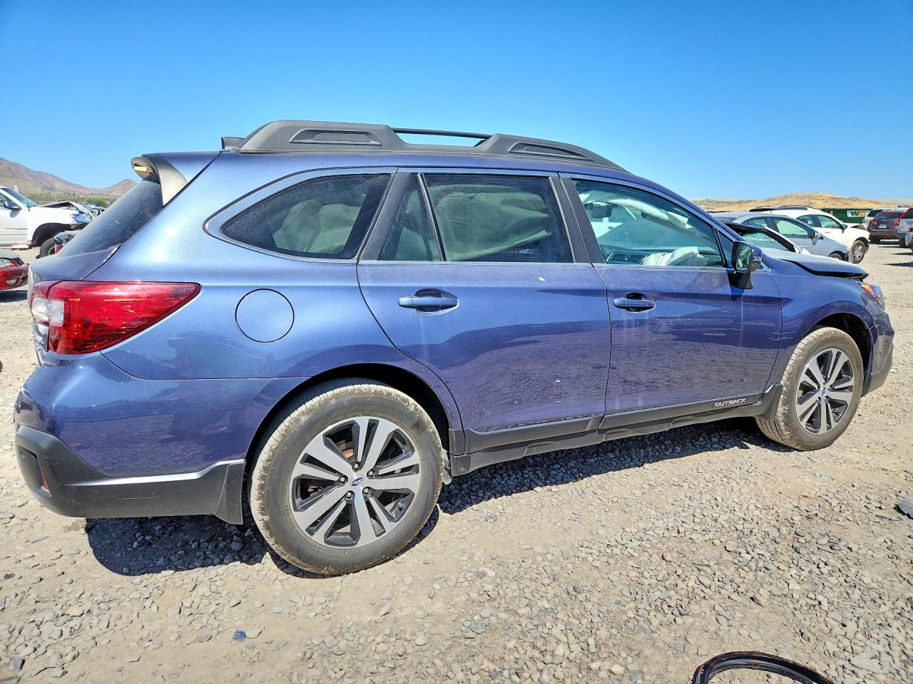 2018 SUBARU OUTBACK 3.6R LIMITED — снимка 3