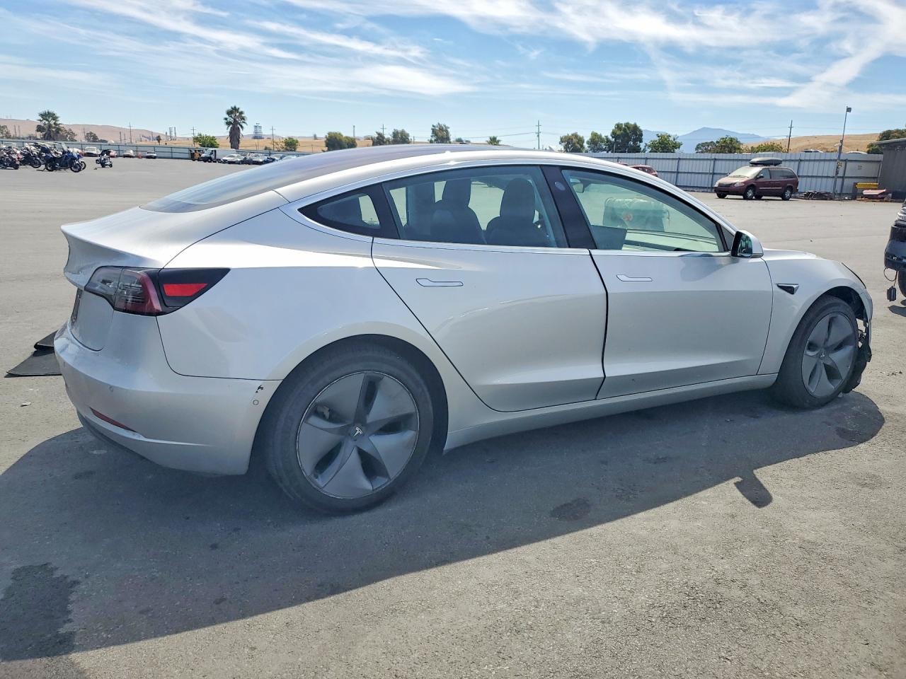2018 TESLA MODEL 3 — снимка 3