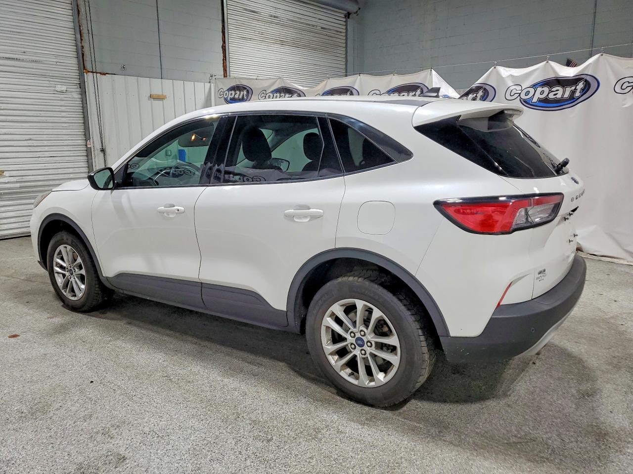 2022 FORD ESCAPE SE — снимка 2
