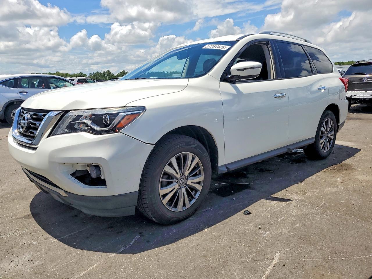 2018 NISSAN PATHFINDER SV
