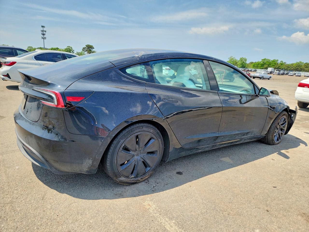 2025 TESLA MODEL 3 — снимка 3