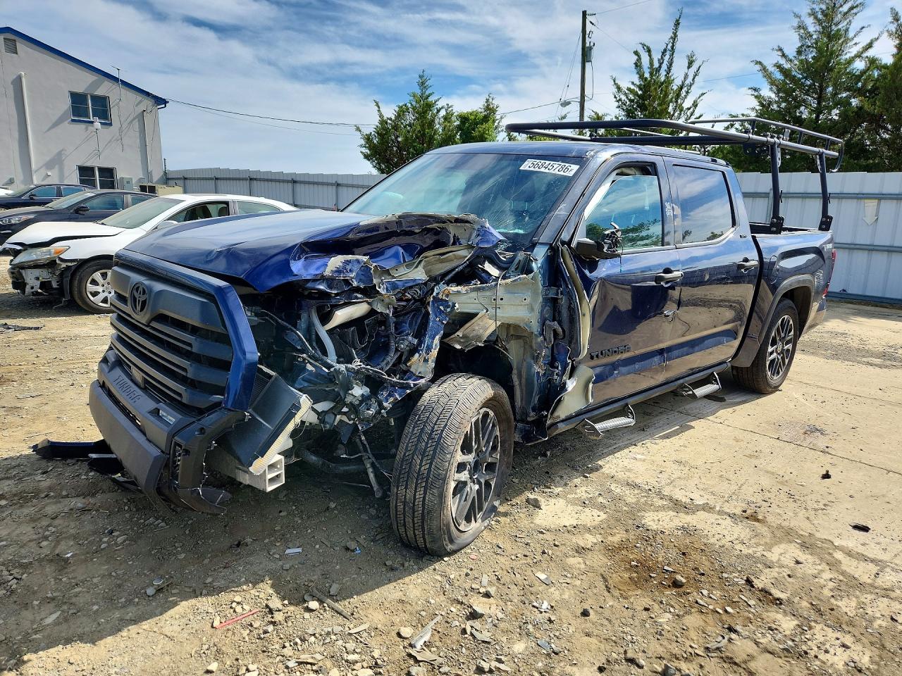 2022 TOYOTA TUNDRA SR5