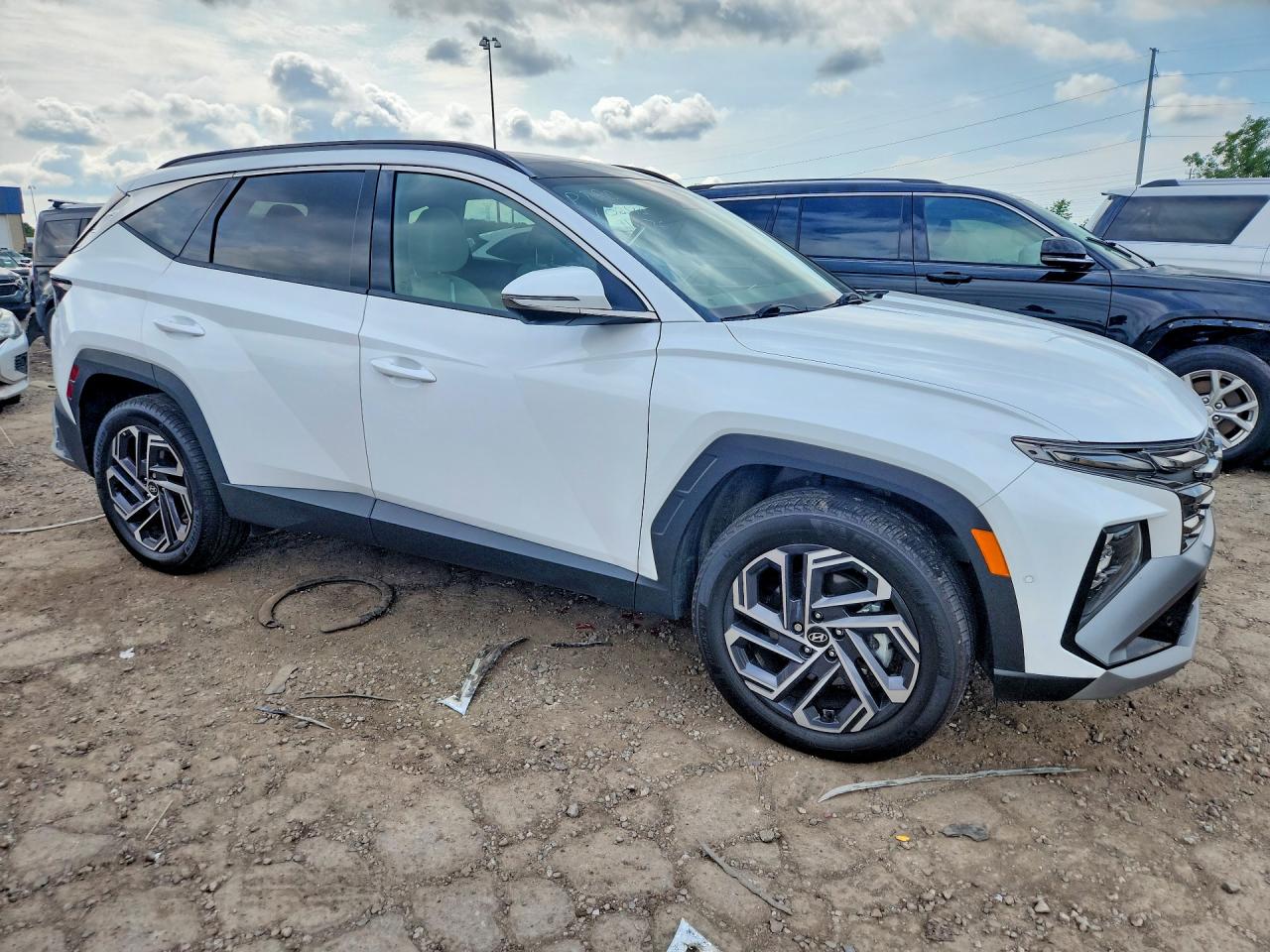 2025 HYUNDAI TUCSON LIMITED — снимка 4