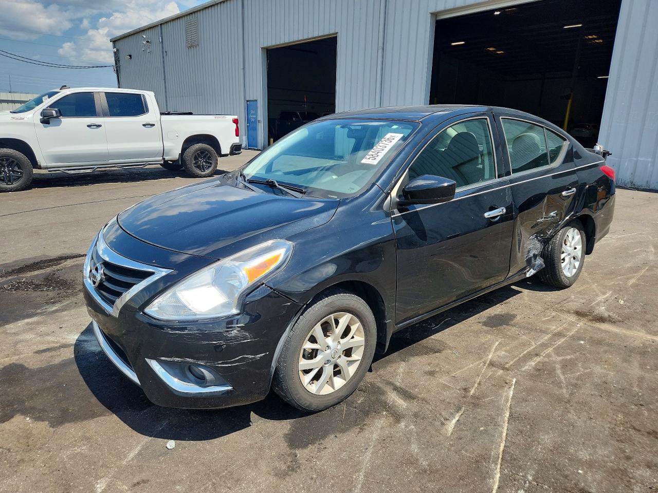 2016 NISSAN VERSA 1.6 SV