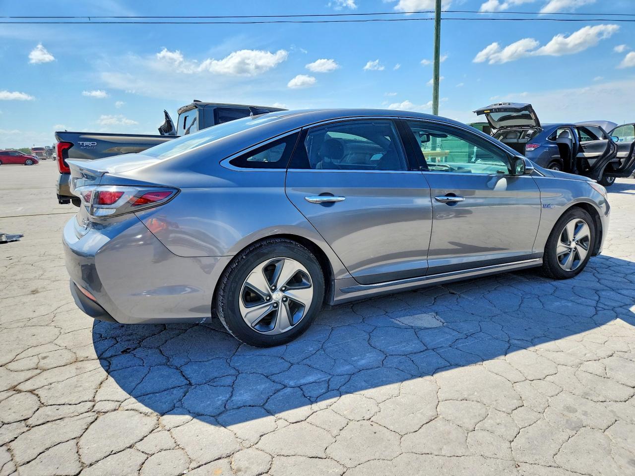2017 HYUNDAI SONATA HYBRID LIMITED — снимка 3