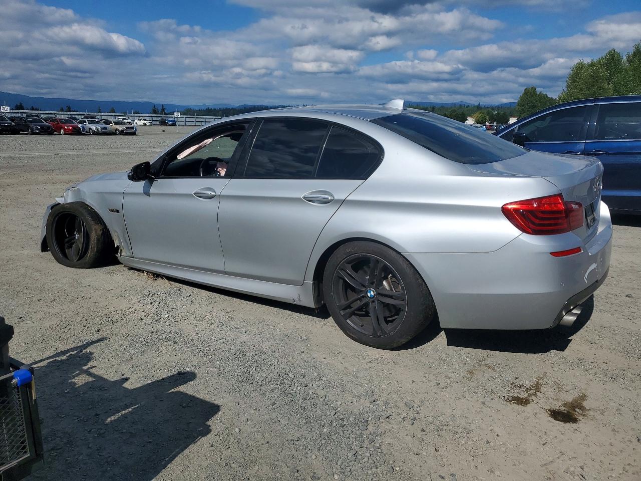 2014 BMW 528 I — снимка 2