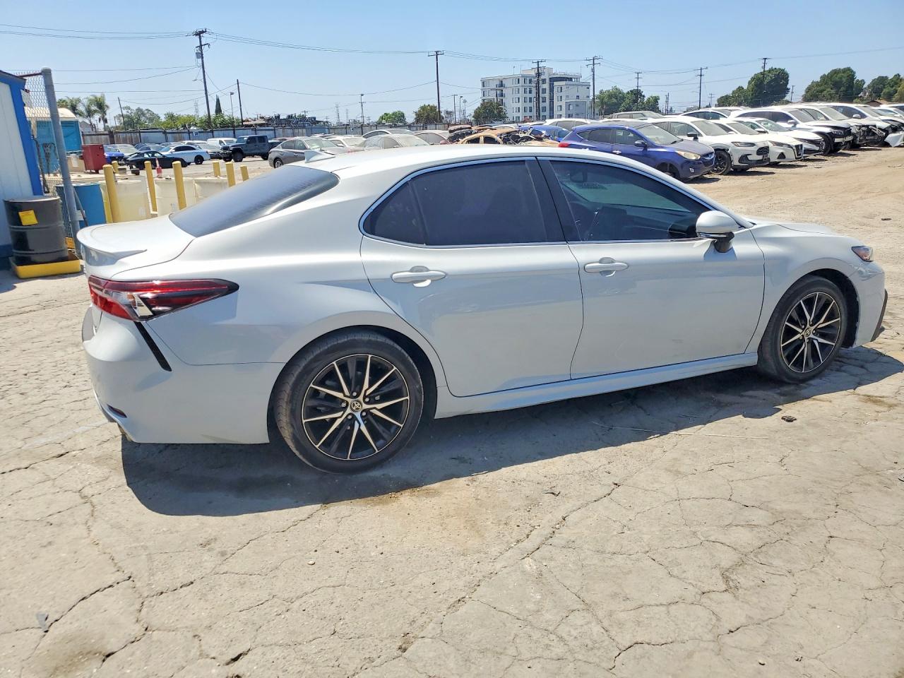 2023 TOYOTA CAMRY SE — снимка 3