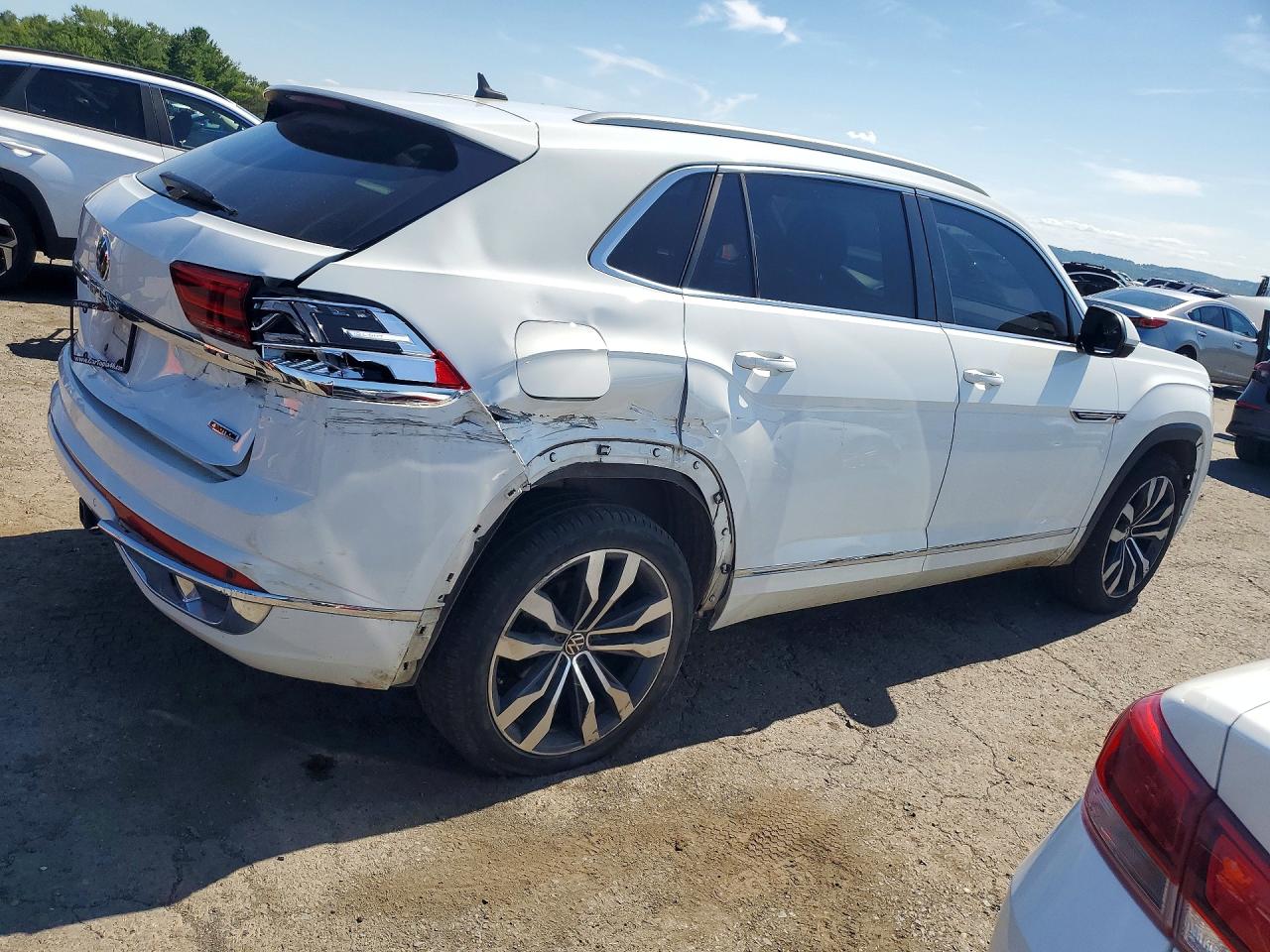 2021 VOLKSWAGEN ATLAS CROSS SPORT SEL R-LINE — снимка 3