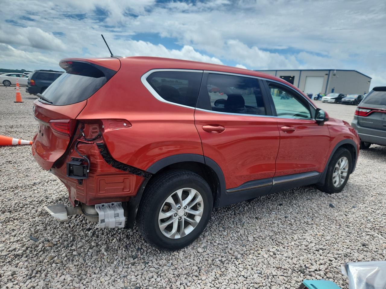 2019 HYUNDAI SANTA FE SE — снимка 3
