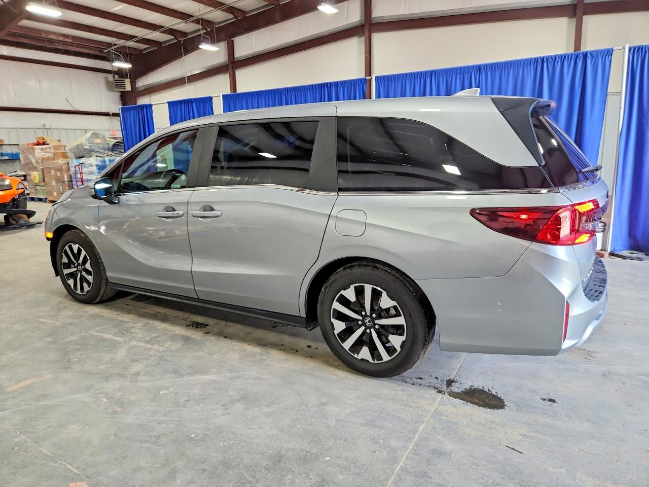 2026 HONDA ODYSSEY EXL — снимка 2