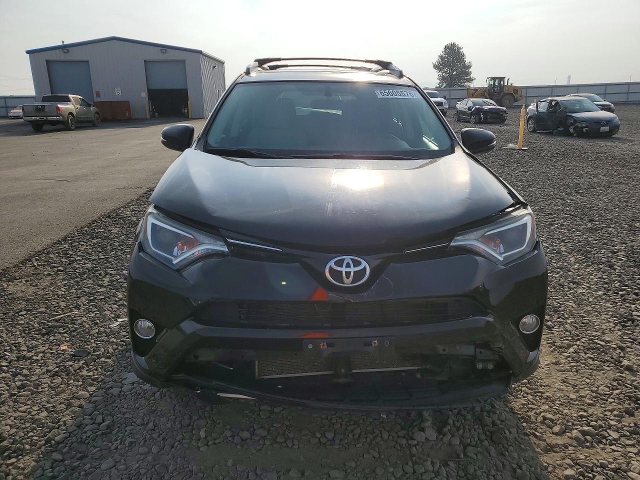 2016 TOYOTA RAV4 XLE — снимка 5