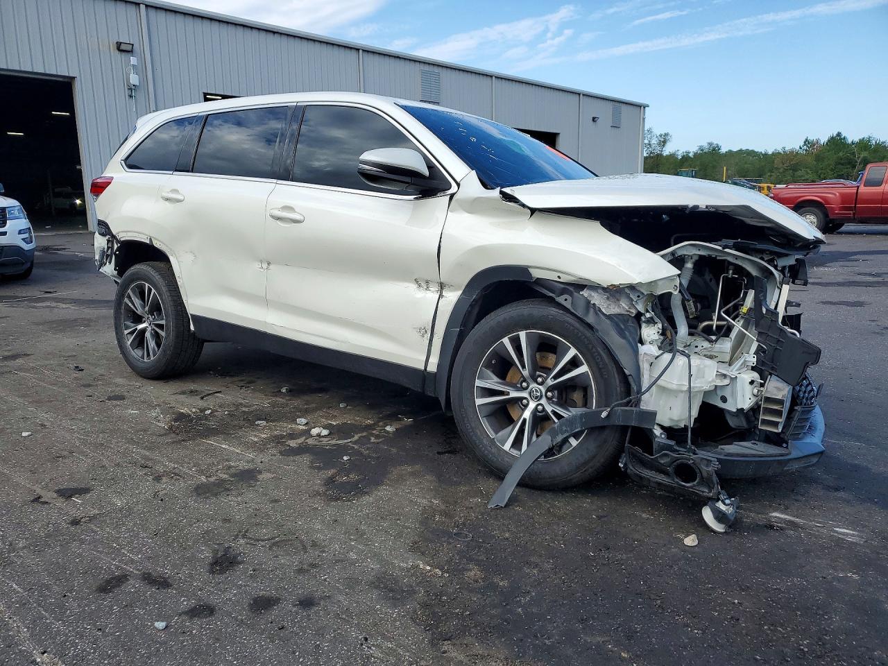 2019 TOYOTA HIGHLANDER LE PLUS — снимка 4
