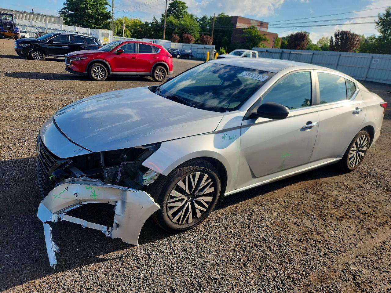 2024 NISSAN ALTIMA SV