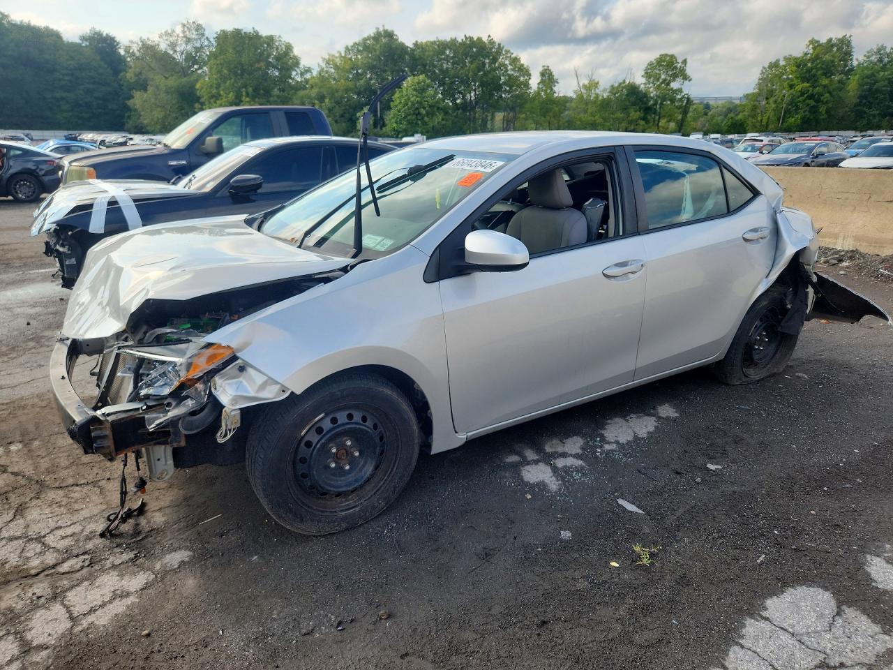2019 TOYOTA COROLLA LE