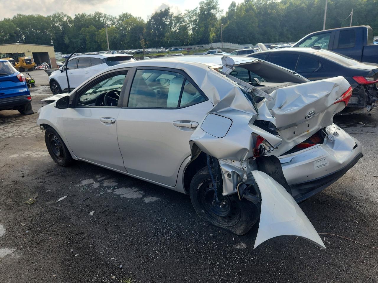 2019 TOYOTA COROLLA LE — снимка 2