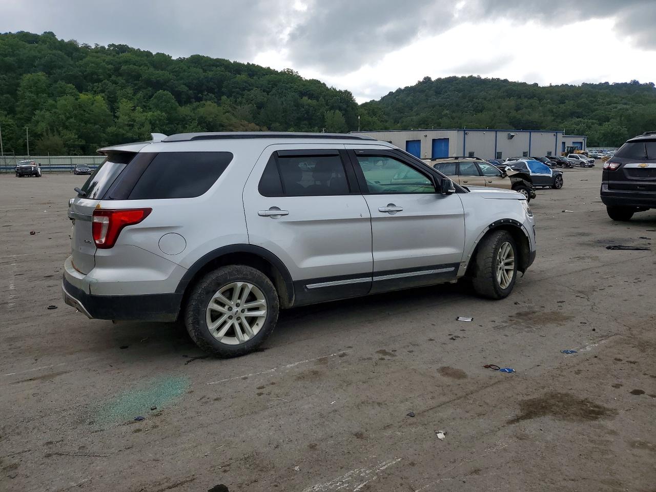 2016 FORD EXPLORER XLT — снимка 3