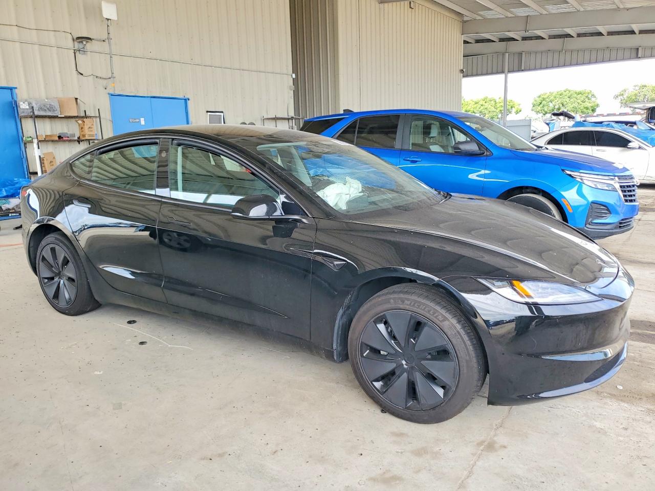 2025 TESLA MODEL 3 — снимка 4