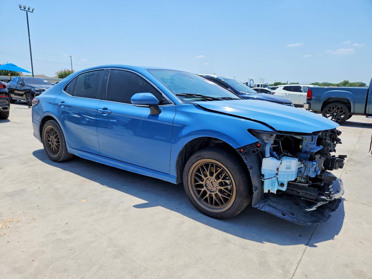 2023 TOYOTA CAMRY SE — снимка 4