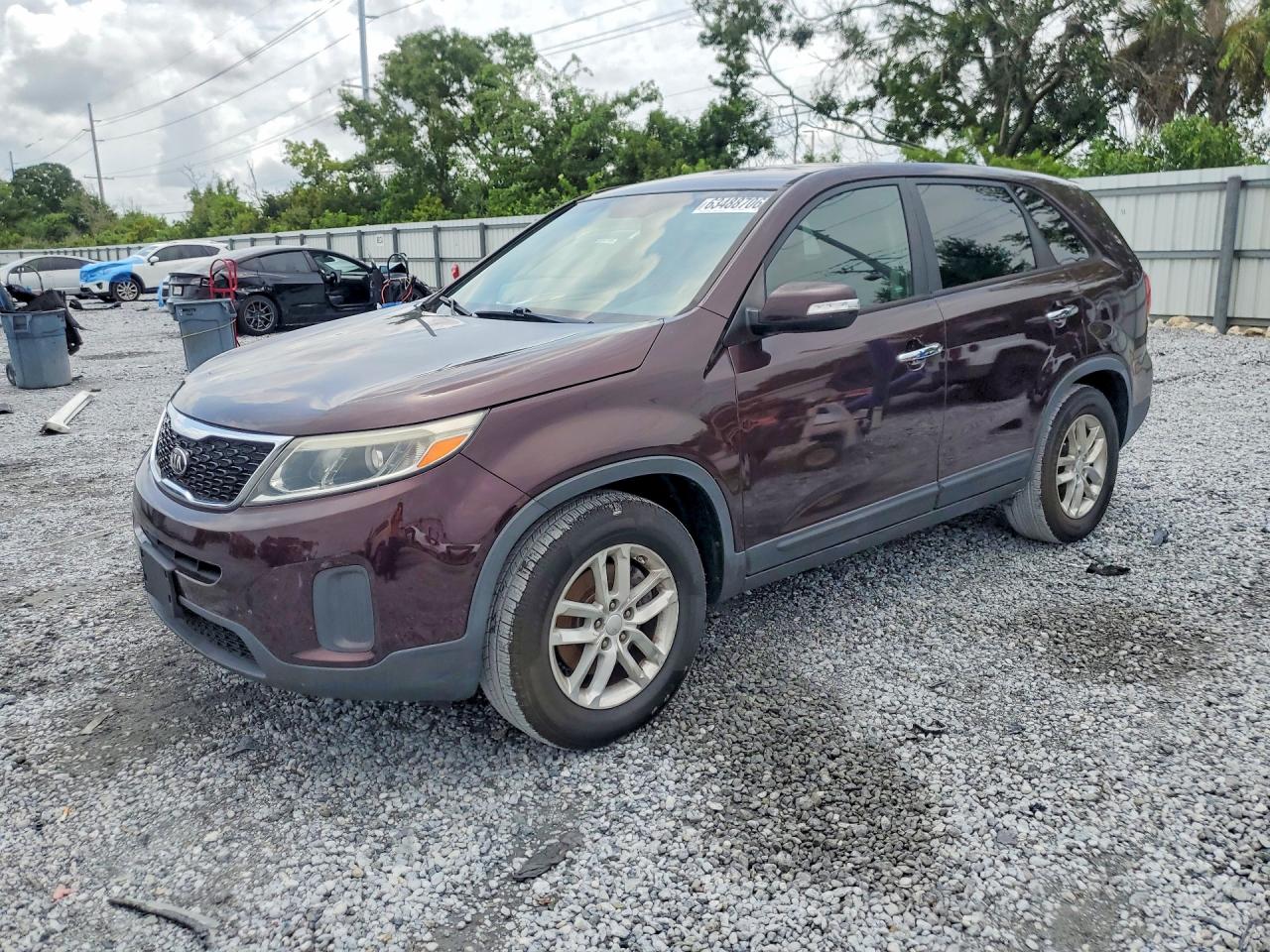 2015 KIA SORENTO LX