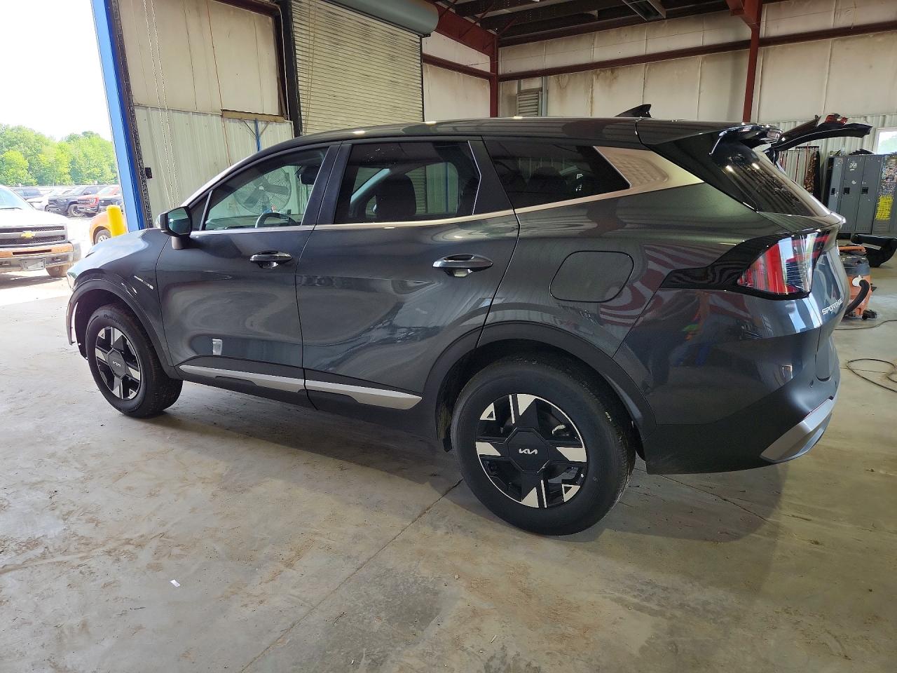 2026 KIA SPORTAGE LX — снимка 2