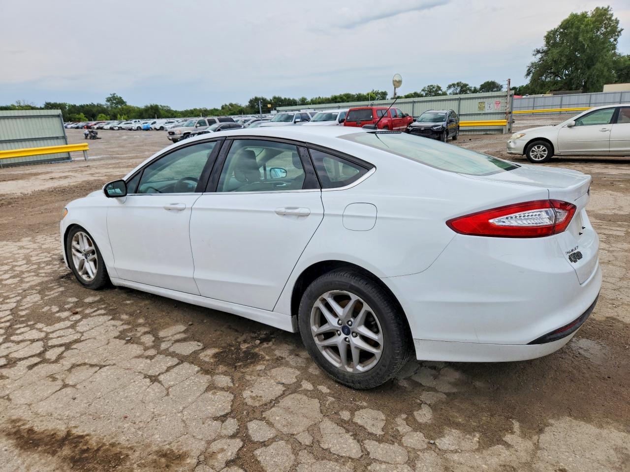 2015 FORD FUSION SE — снимка 2