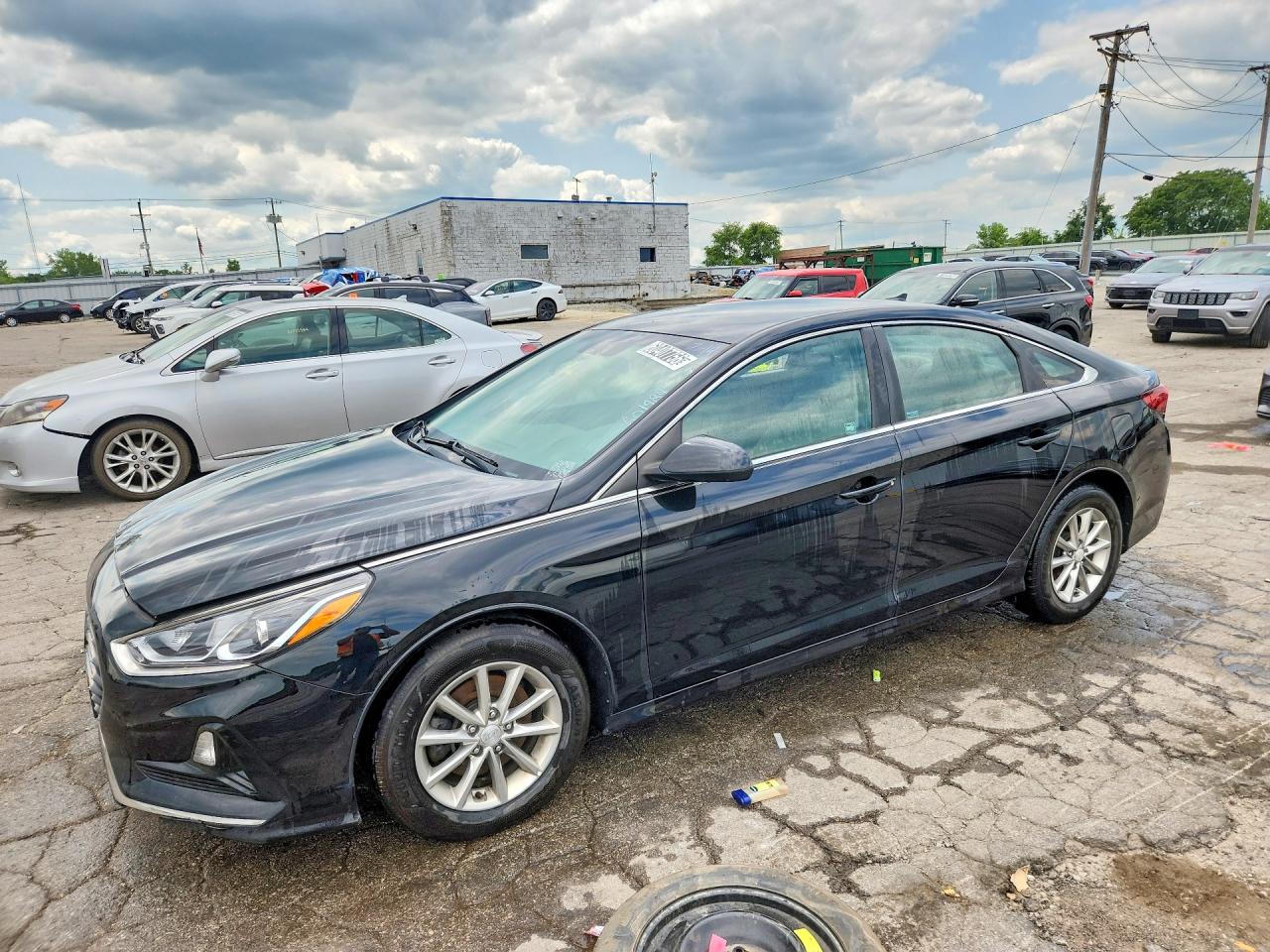 2018 HYUNDAI SONATA SE