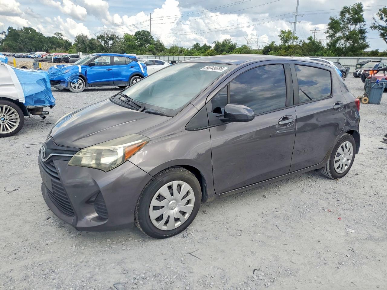 2015 TOYOTA YARIS 5-DOOR L