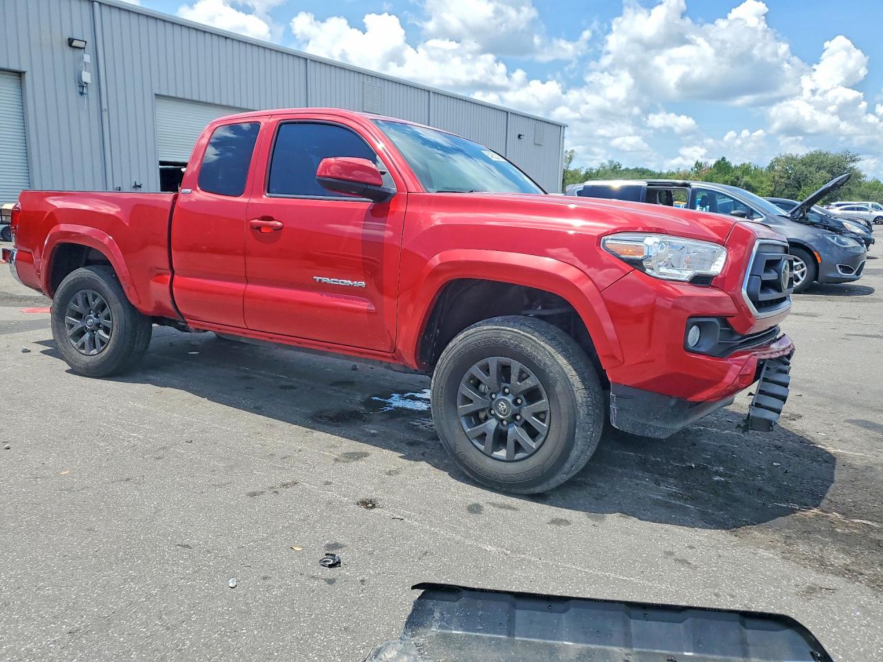 2022 TOYOTA TACOMA SR5 V6 — снимка 4