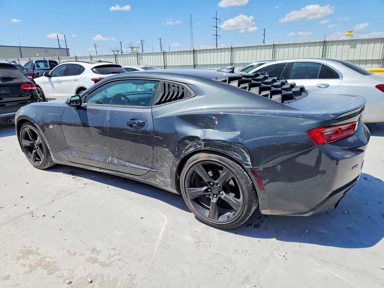 2017 CHEVROLET CAMARO LT — снимка 2