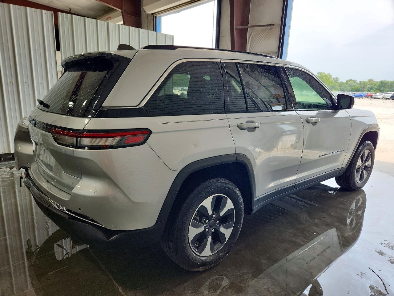 2024 JEEP GRAND CHEROKEE LIMITED 4XE — снимка 3