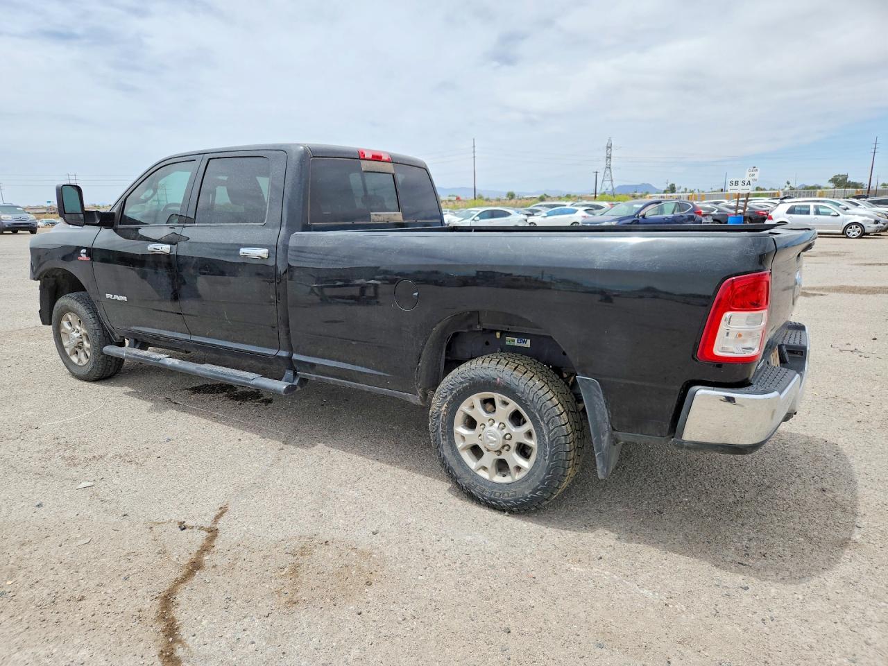 2022 RAM 3500 TRADESMAN — снимка 2