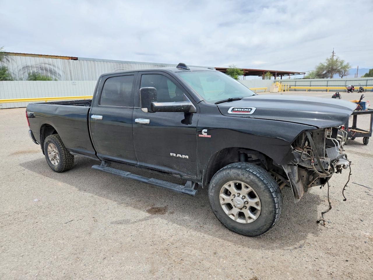 2022 RAM 3500 TRADESMAN — снимка 4