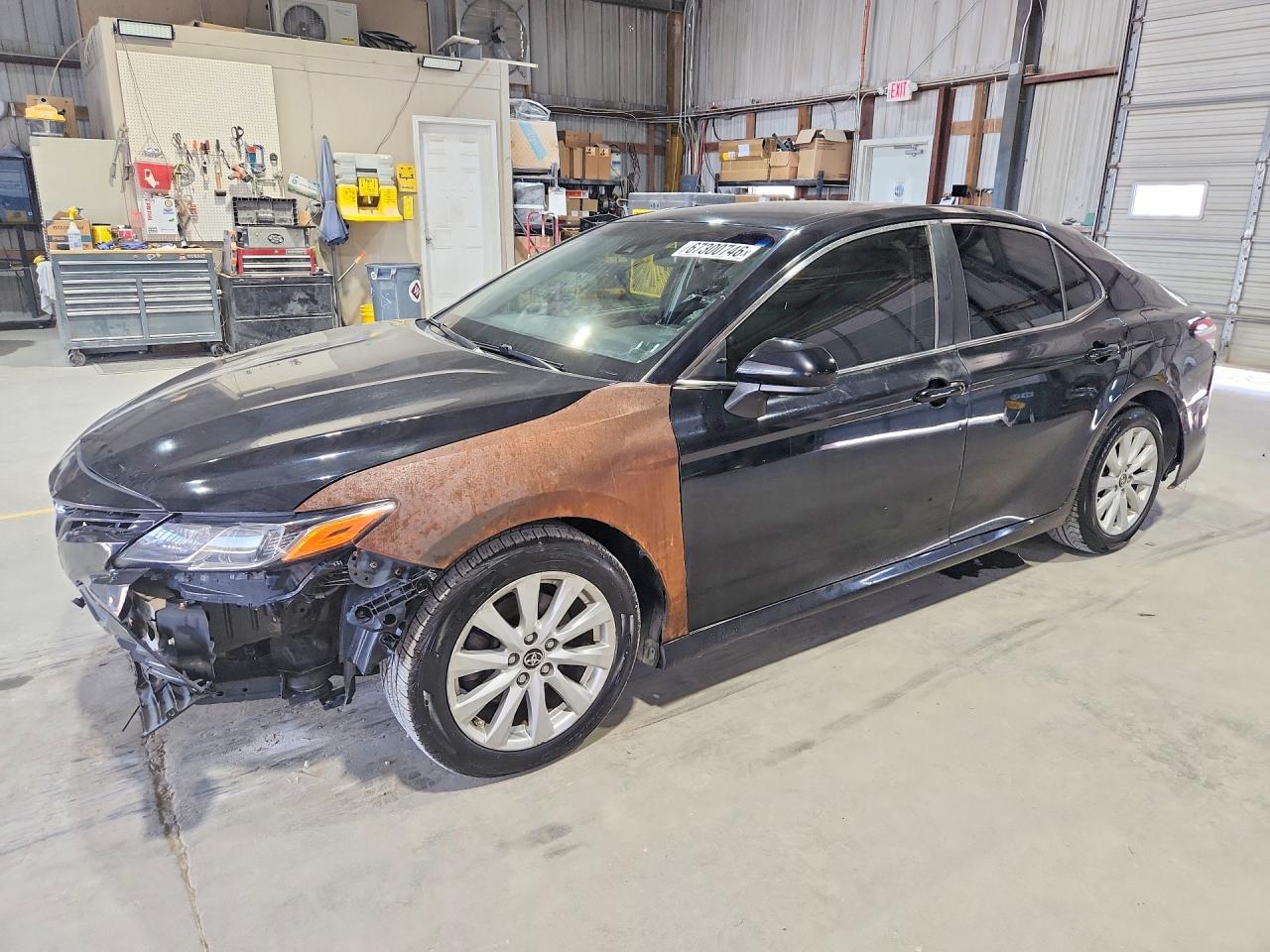 2018 TOYOTA CAMRY LE