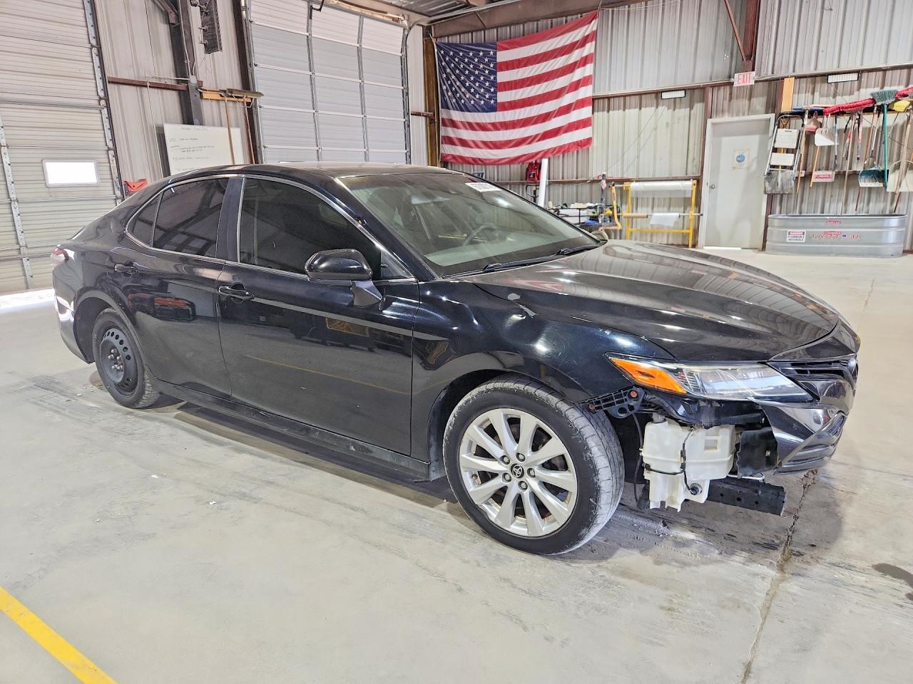 2018 TOYOTA CAMRY LE — снимка 4