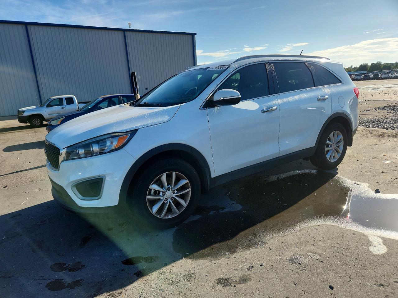 2017 KIA SORENTO LX