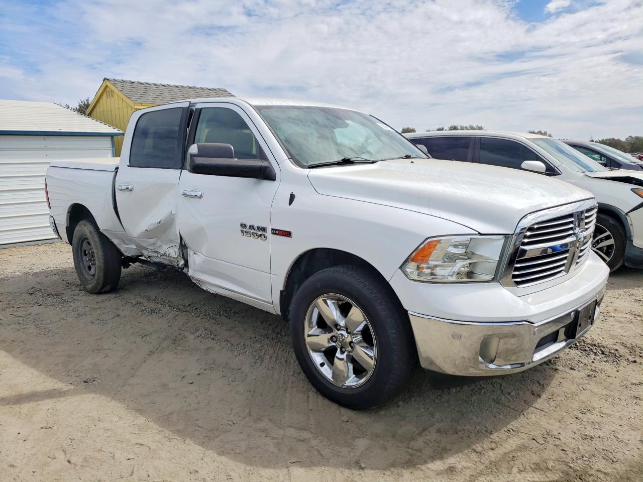 2016 RAM 1500 SLT — снимка 4