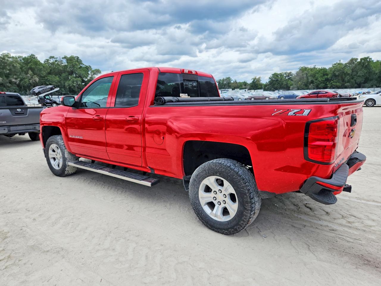 2018 CHEVROLET SILVERADO K1500 LT — снимка 2