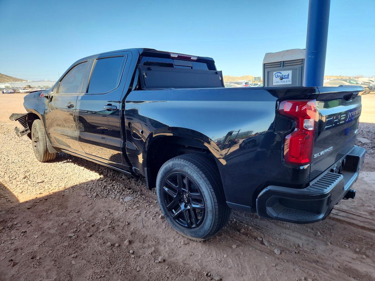2023 CHEVROLET SILVERADO K1500 RST — снимка 2