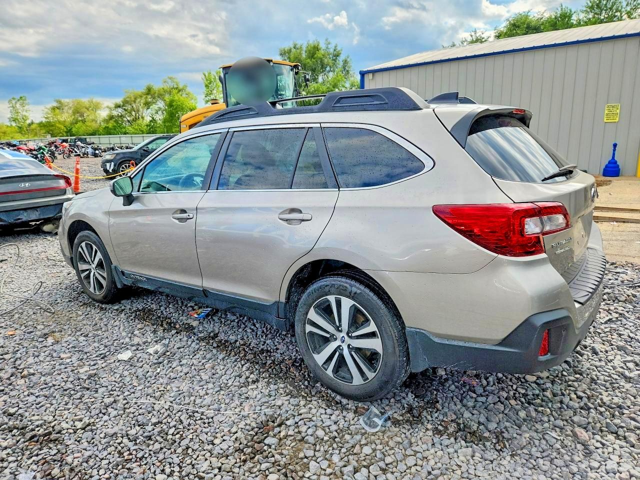 2019 SUBARU OUTBACK 2.5I LIMITED — снимка 2