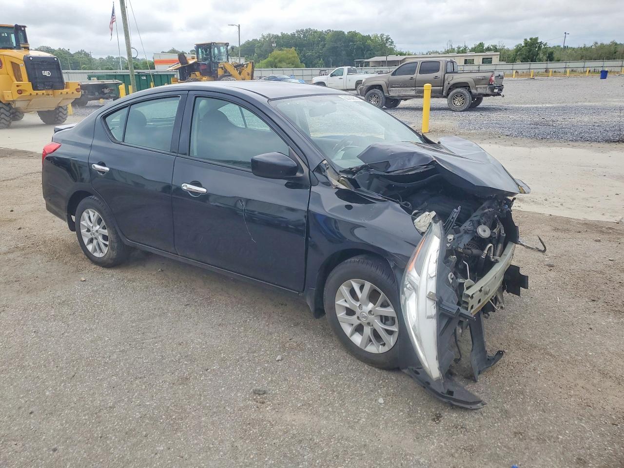 2017 NISSAN VERSA 1.6 S — снимка 4