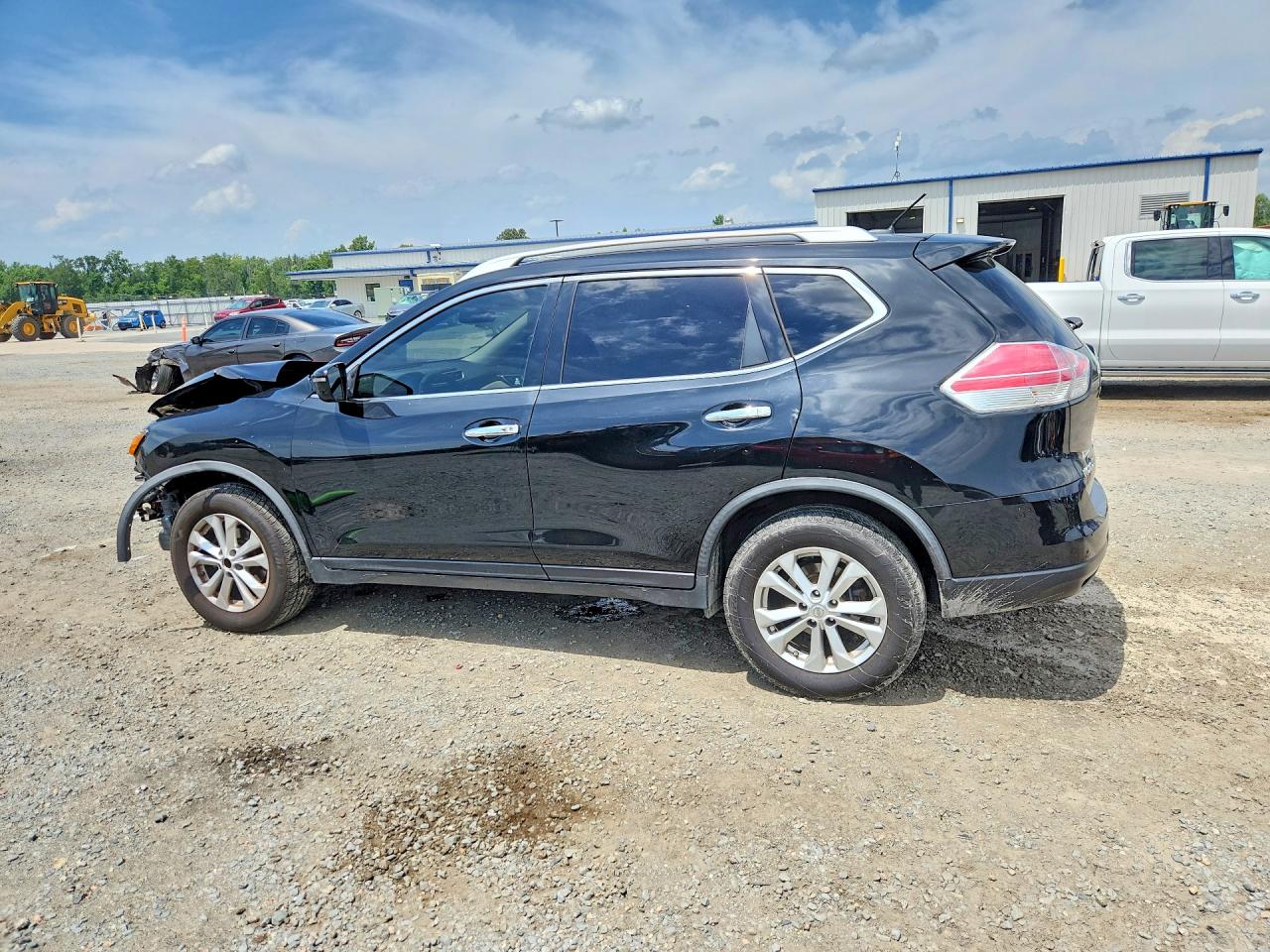 2016 NISSAN ROGUE SV — снимка 2