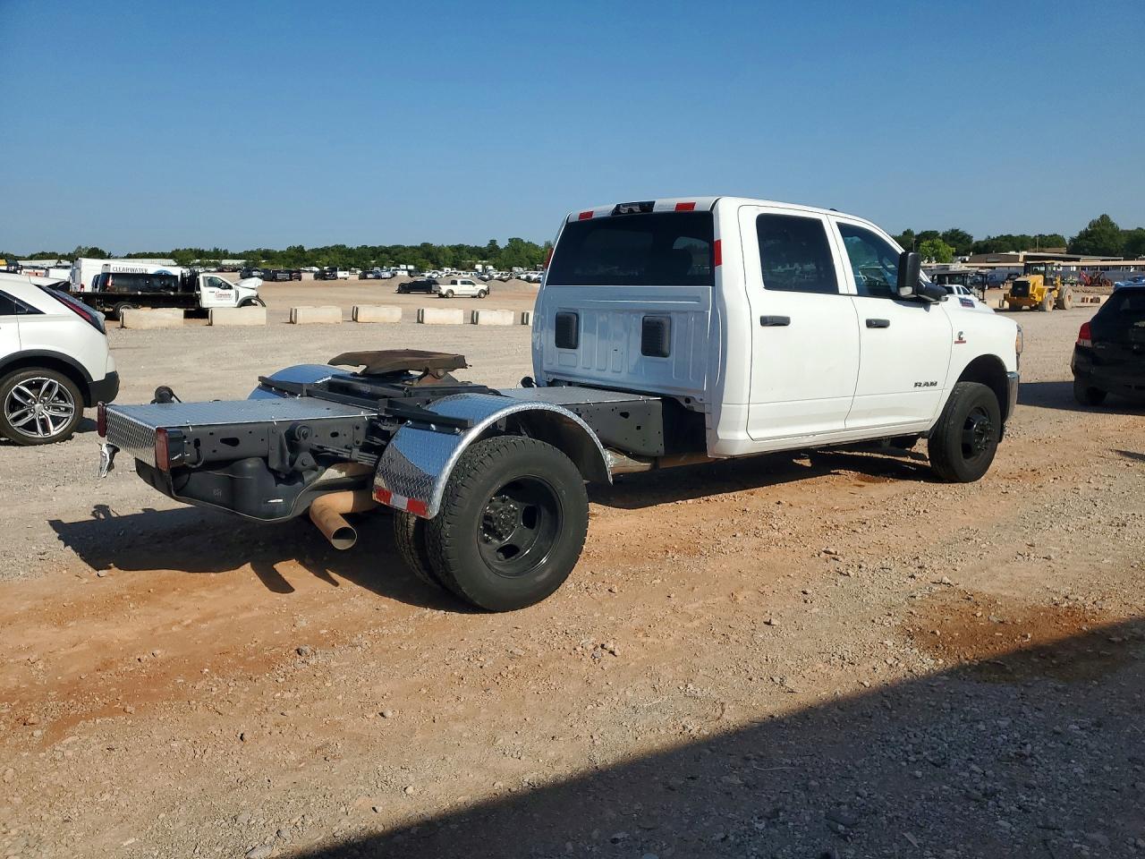 2021 RAM 3500 — снимка 3
