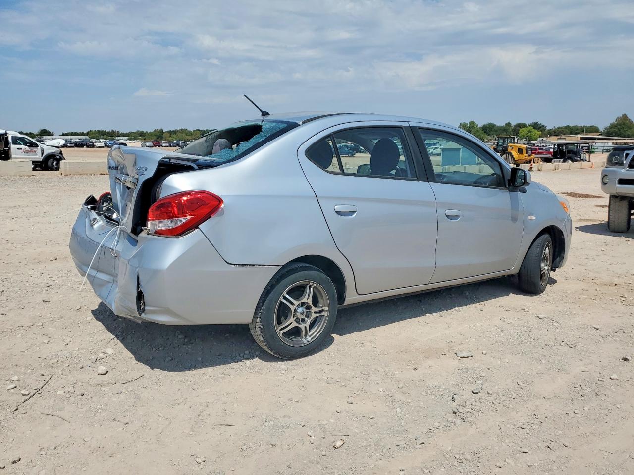 2018 MITSUBISHI MIRAGE G4 ES — снимка 3