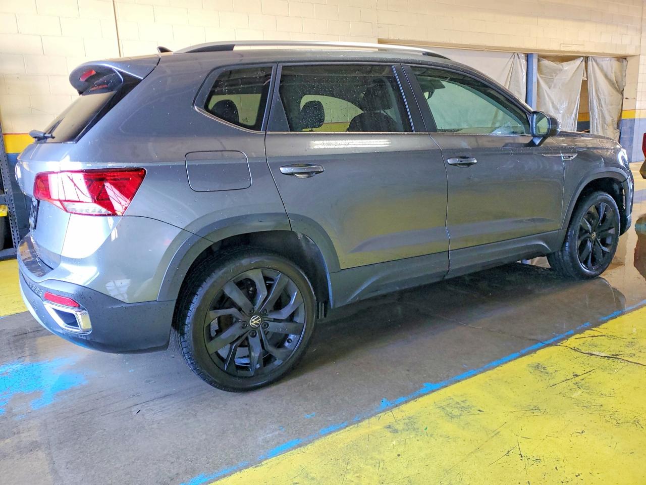2023 VOLKSWAGEN TAOS SE — снимка 3