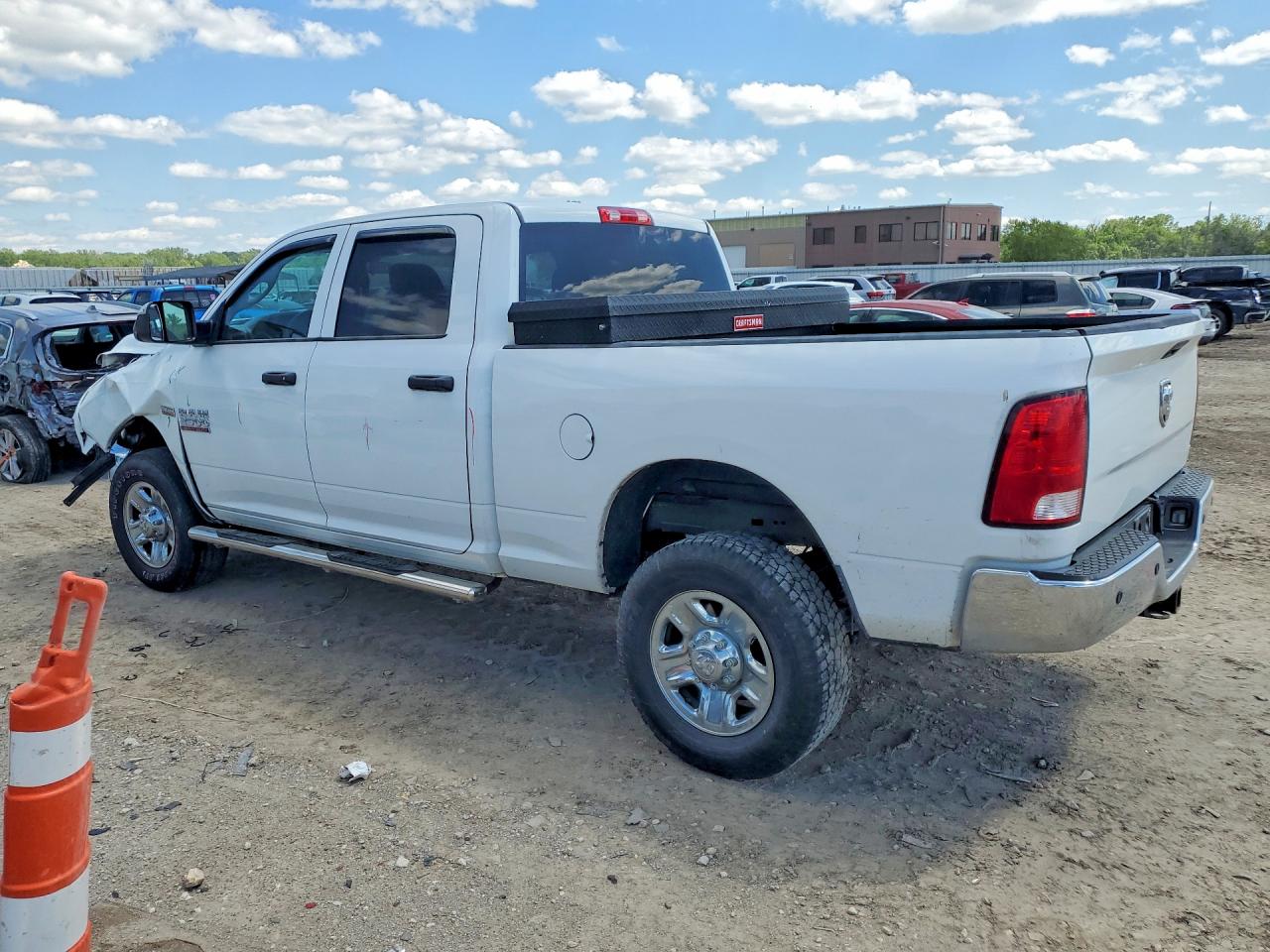 2017 RAM 2500 ST — снимка 2
